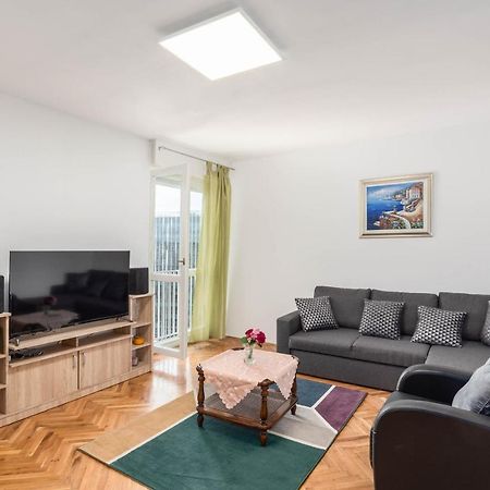 Apartman Grof Σπλιτ Εξωτερικό φωτογραφία